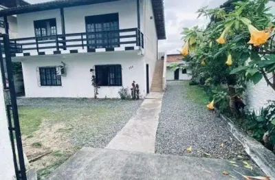 Casa com 4 quartos à venda no Adhemar Garcia, Joinville 
