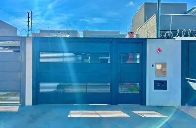 Casa para aluguel com armários e varanda gourmet no bairro figueiras do parque.