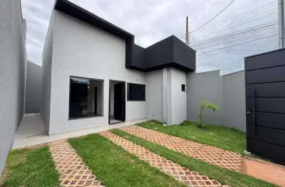 Casa térrea no leblon com suíte - melhor localização.