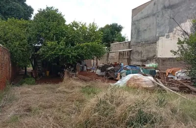 Terreno à venda na Rua Gravataí, Monte Castelo, Campo Grande