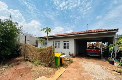 Casa com 2 quartos à venda na Rua Utiariti, Vila Rica, Campo Grande