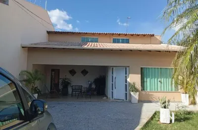 Casa com 2 quartos à venda na Rua Valência, Vila Alba, Campo Grande