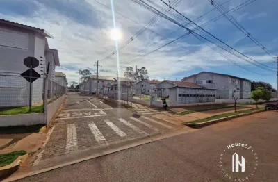 Apartamento com 2 quartos para alugar na Rua Padre Julião Urquiza, Jardim Monte Alegre, Campo Grande