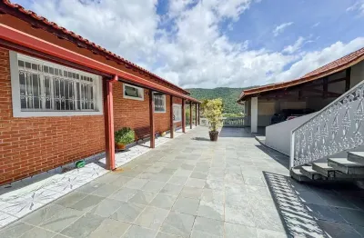 Casa com 3 dormitórios à venda, 252 m² por R$ 1.600.000 - Vila Nova - Mairiporã/SP
