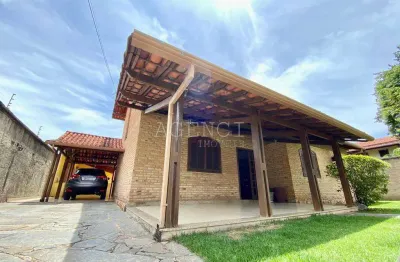 Casa com 4 quartos à venda na Rua Major Messias Menezes, Bandeirantes (Pampulha), Belo Horizonte