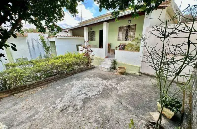 Casa com 3 quartos à venda na Rua Cambé, Coqueiros, Belo Horizonte