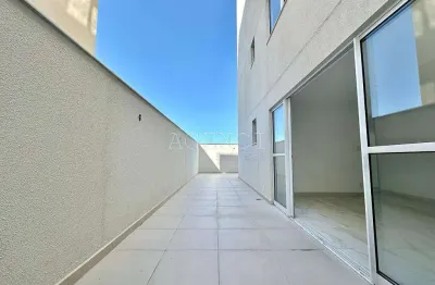 Apartamento de 3 quartos com suíte e área privativa no bairro arvoredo