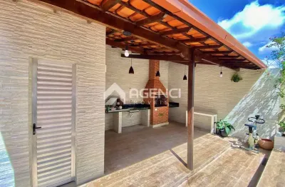 Casa com 3 quartos à venda na Rua D, Santa Maria, Belo Horizonte