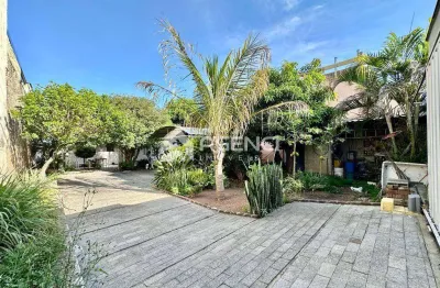 Casa com 2 quartos à venda na Rua Maria Antônia Fragola, Camargos, Belo Horizonte