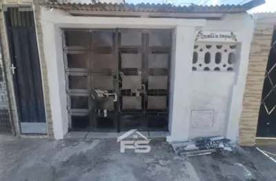 Casa com 2 quartos à venda no jardim américa, fortaleza  por r$ 180.000