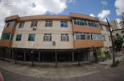 Apartamento com 3 quartos para alugar no fátima, fortaleza , 120 m2 por r$ 2.000