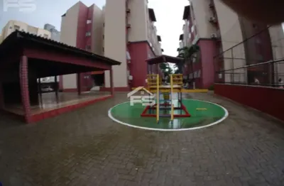 Apartamento com 2 quartos à venda no Tabapuã, Caucaia , 48 m2 por R$ 105.000