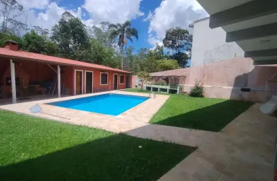 Casa para Venda em Ribeirão Pires, Represa, 4 dormitórios, 2 suítes, 2 banheiros, 10 vagas