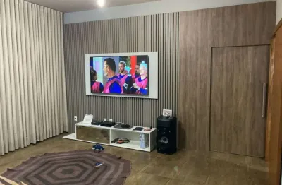 Casa com 3 quartos à venda na Rua Flávio Losif Pires, 346, Parque Residencial Cândido Portinari, Ribeirão Preto