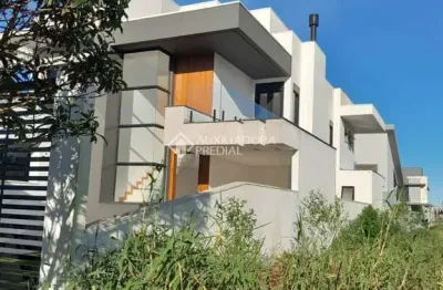 Casa com 3 quartos à venda na rua jardim dos eucaliptos, 1261, campeche, florianópolis, 161 m2 por r$ 1.620.000