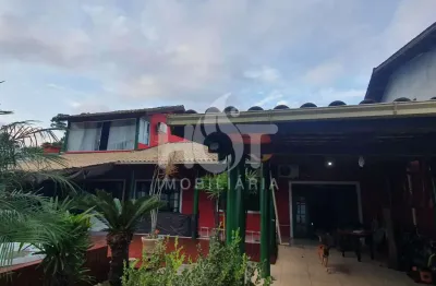 Casa com 3 quartos à venda na rua laurindo januário da silveira, 5000, lagoa da conceição, florianópolis, 100 m2 por r$ 2.700.000