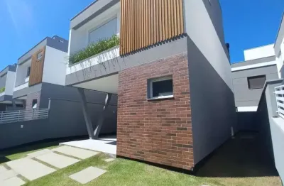 Casa com 3 quartos à venda na rua das docas, 138, campeche, florianópolis, 144 m2 por r$ 1.750.000