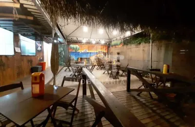 Sala comercial à venda na rua francisco vieira, 878, campeche, florianópolis, 108 m2 por r$ 1.250.000