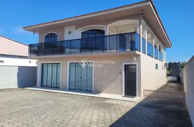 Casa com 3 quartos à venda na rodovia baldicero filomeno, 4780, ribeirão da ilha, florianópolis, 300 m2 por r$ 2.950.000