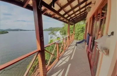 Casa com 2 quartos à venda na Rua Laurindo Januário da Silveira, 2055, Lagoa da Conceição, Florianópolis, 300 m2 por R$ 3.000.000