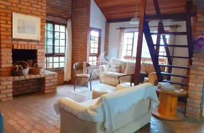 Casa com 3 quartos à venda na rua tereza lopes, 1110, campeche, florianópolis, 165 m2 por r$ 1.550.000