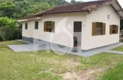 Casa com 2 quartos à venda na servidão judite doralice nunes, 87, rio tavares, florianópolis, 72 m2 por r$ 1.200.000