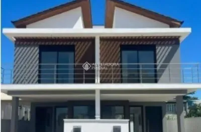 Casa com 3 quartos à venda na rua jardim dos eucaliptos, 1268, campeche, florianópolis, 156 m2 por r$ 1.490.000