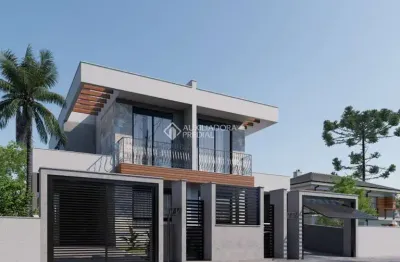 Casa com 3 quartos à venda na rua maurício rosar, 9, pântano do sul, florianópolis, 135 m2 por r$ 1.399.000