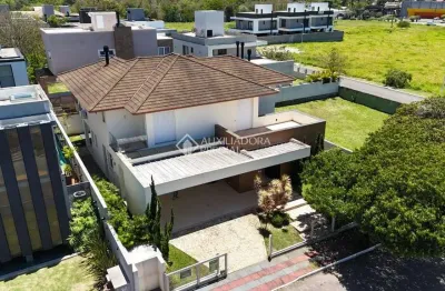 Casa com 4 quartos à venda na carlos drummond de andrade, 61, lagoa da conceição, florianópolis, 455 m2 por r$ 3.912.000