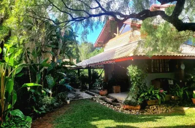 Casa com 3 quartos à venda na servidão kairós, 138, lagoa da conceição, florianópolis, 182 m2 por r$ 2.500.000