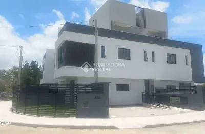 Casa com 2 quartos à venda na rua embaúba do ribeirão, 1, ribeirão da ilha, florianópolis, 134 m2 por r$ 855.000
