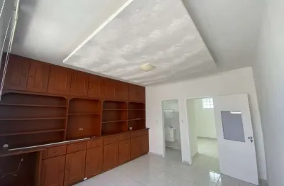Sala comercial à venda na rua conselheiro mafra, 426, centro, florianópolis, 30 m2 por r$ 225.000