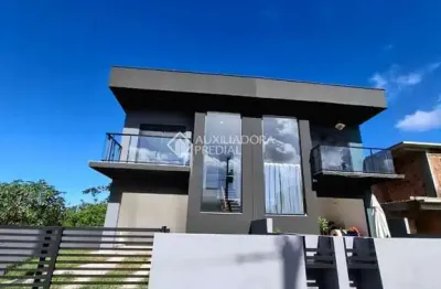 Casa com 3 quartos à venda na doutor cláudio américo prates, 332, campeche, florianópolis, 208 m2 por r$ 1.370.000