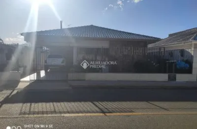 Casa com 2 quartos à venda na rua roberto borba, 795, ipiranga, são josé, 187 m2 por r$ 1.100.000