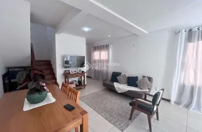 Casa com 3 quartos à venda na rua jabuticabeira do sul, 398, ribeirão da ilha, florianópolis, 118 m2 por r$ 990.000