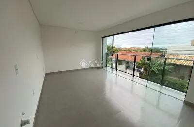 Apartamento com 1 quarto à venda na rua orlando teixeira, 181, rio tavares, florianópolis, 26 m2 por r$ 350.000