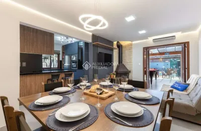 Casa com 3 quartos à venda na servidão cecília jacinta de jesus, 649, rio tavares, florianópolis, 230 m2 por r$ 1.946.500