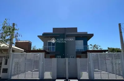 Casa com 3 quartos à venda na rua valdeci izidro da silveira, 215, ribeirão da ilha, florianópolis, 133 m2 por r$ 1.190.000