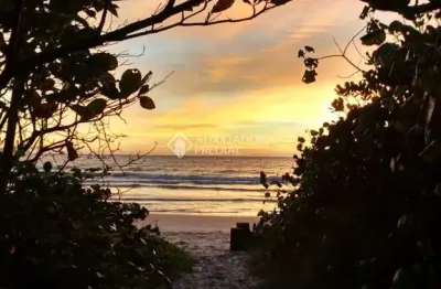 Casa com 2 quartos à venda na luiz gonzaga dos santos, 27, armação do pântano do sul, florianópolis, 37 m2 por r$ 610.000