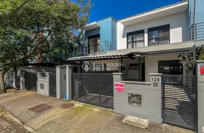 Casa com 3 quartos à venda na rua canela amarela, 126, ribeirão da ilha, florianópolis, 148 m2 por r$ 1.230.000