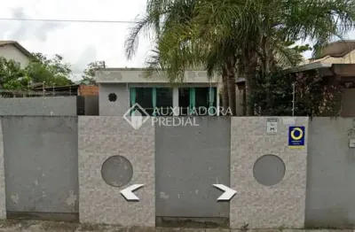 Casa com 4 quartos à venda na avenida pequeno príncipe, 375, ingleses do rio vermelho, florianópolis, 240 m2 por r$ 1.250.000