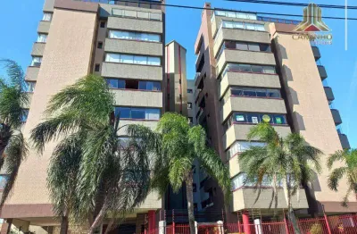 Vendo cobertura no menino deus em porto alegre, vista privilegiada do bairro e do rio guaíba.