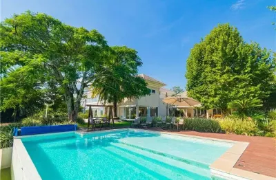 Casa em condomínio fechado com 7 quartos à venda na Avenida Juca Batista, 8000, Belém Novo, Porto Alegre