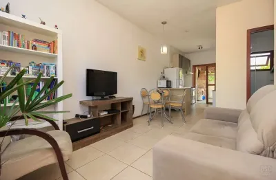 Casa em condomínio fechado com 2 quartos à venda na Avenida Nossa Senhora de Guadalupe, 731, Hípica, Porto Alegre