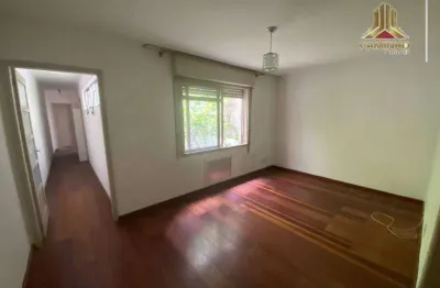 Apartamento na cidade baixa em porto alegre, dois dormitórios com dependência