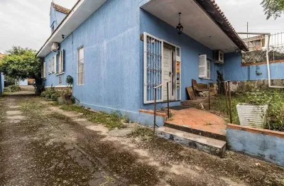 Casa em condomínio fechado com 3 quartos à venda na Rua Guilherme Alves, 1752, Partenon, Porto Alegre