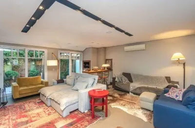 Casa em condomínio fechado com 3 quartos à venda na Rua Attílio Bilibio, 120, Jardim Carvalho, Porto Alegre