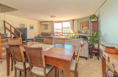 Casa em condomínio fechado com 3 quartos à venda na Rua Matias José Bins, 1656, Chácara das Pedras, Porto Alegre