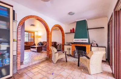 Casa em condomínio fechado com 3 quartos à venda na Rua Comandai, 550, Cristal, Porto Alegre