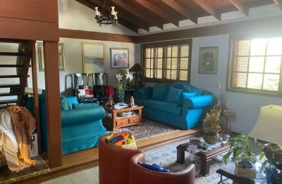 Casa em condomínio fechado com 5 quartos à venda na Rua Comendador Creidy, 125, Chácara das Pedras, Porto Alegre